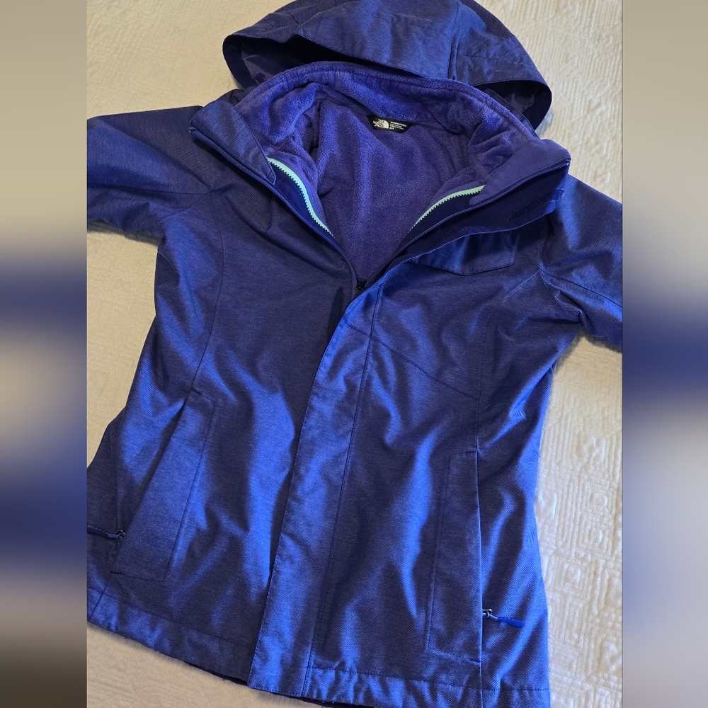 North Face Hyvent 3-in-one Jacket, Size Small